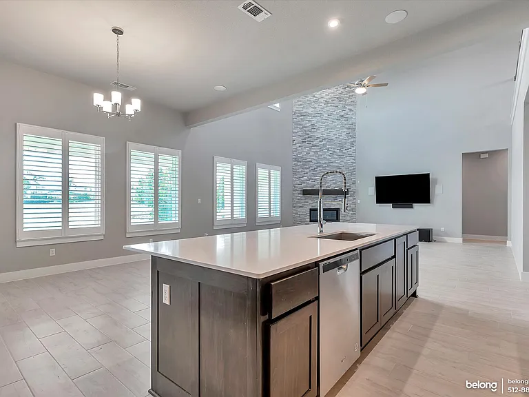 318 Prairie Clover Dr — Photo 11