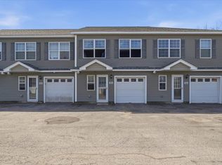 9 Racine Rd APT 105, Milton, VT 05468