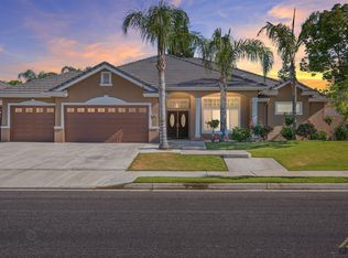 12010 Manorwood St, Bakersfield, CA 93311