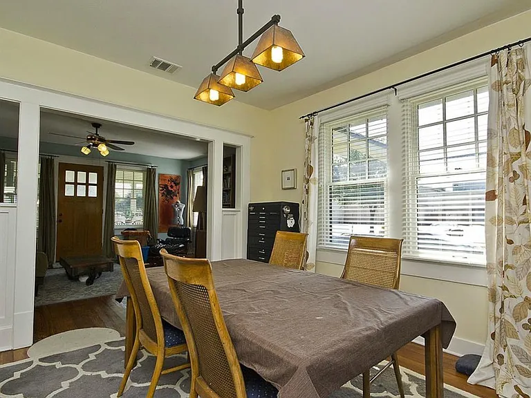 2611 Hidalgo St — Photo 10