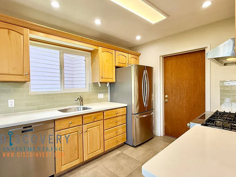 16 Carisbrook Ln — Photo 15