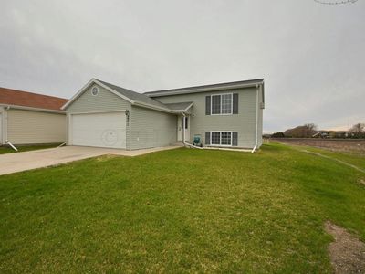 2911 32nd Ave S, Moorhead, MN, 56560