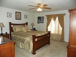 4th image of 9147 Santa Catalina Ave NW