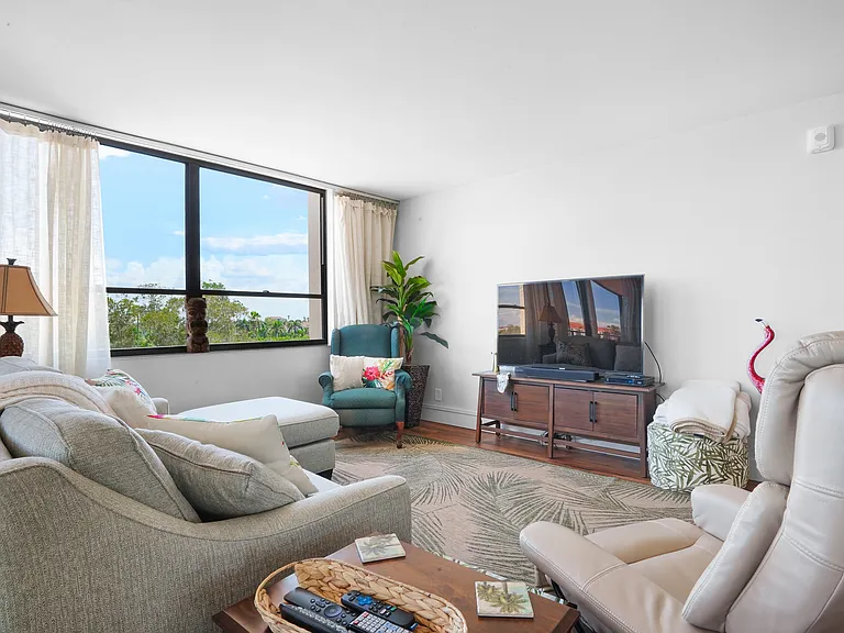 6180 Sun Blvd #506 — Photo 9