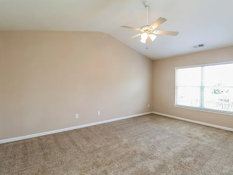 722 Hope St — Photo 15