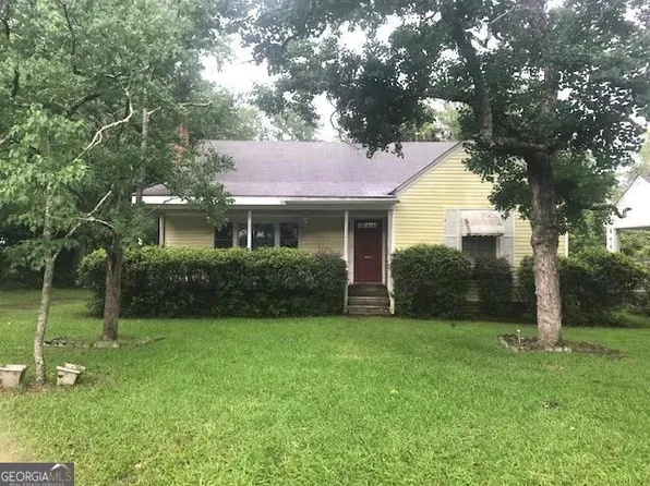 704 Green St, Vidalia, GA 30474