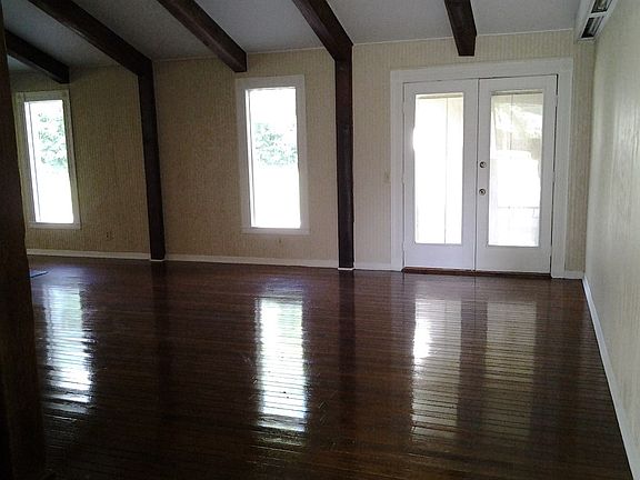Living Room - Hardwood