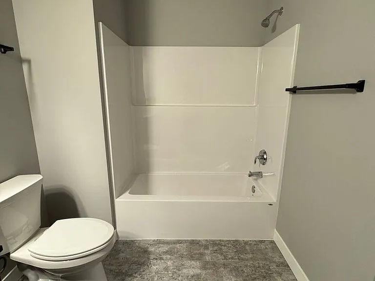 604 Autumn Wood Pkwy — Photo 67
