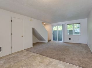 228 SE 106th Ave #1, Portland, OR 97216