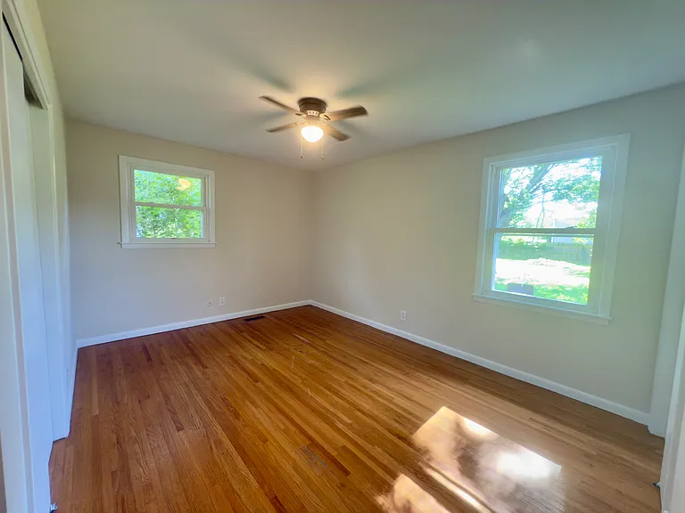 222 Yorktown Rd — Photo 25