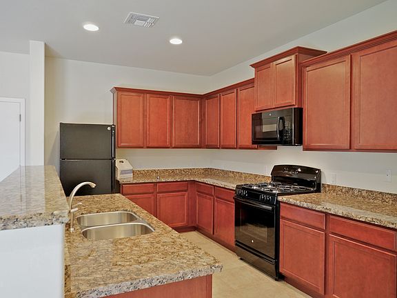 LGI Homes - Sierra Ranch