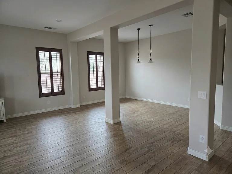 2364 E Susan Dr — Photo 25