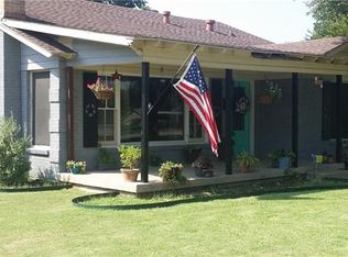 6979 Hardisty St, Richland Hills, TX 76118