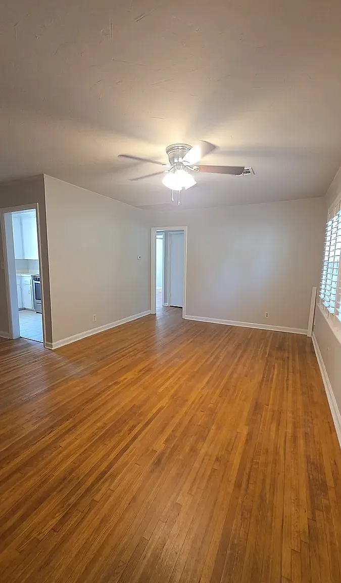 2 bed, 1122 sqft, $1,500 — Photo 1