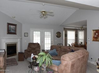 400 Barbara Sue Ln, Mt Washington, KY 40047