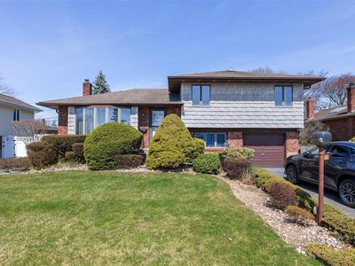 31 Lincoln Street, Farmingdale, NY, 11735