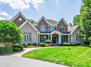 30W151 Maple Tree Ln, Wayne, IL 60184