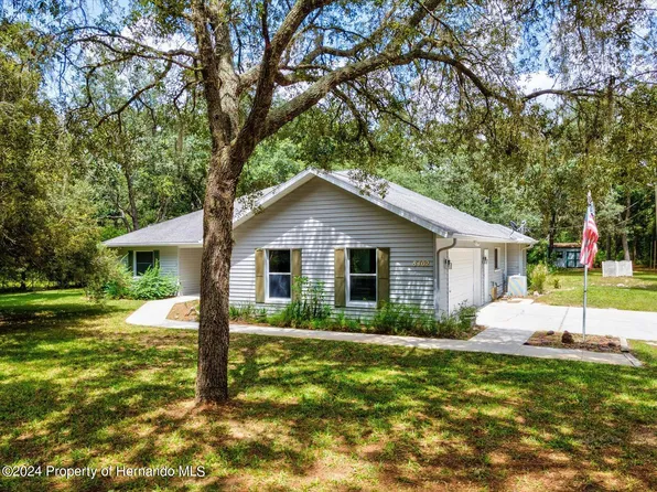 8402 Shaw Rd, Brooksville, FL 34602