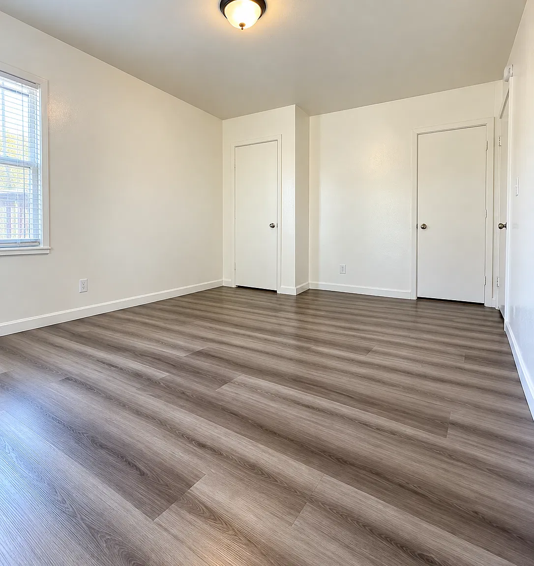 2 bed, 800 sqft, $2,495 — Photo 3