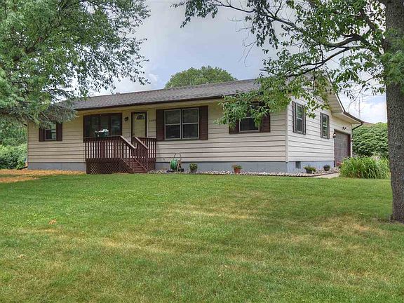 2nd image of 53095 Lily Creek Dr
