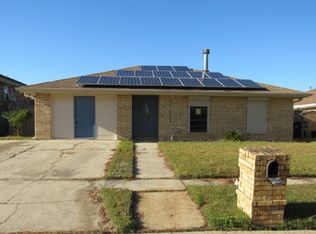 11111 Parkwood Ct N, New Orleans, LA 70128