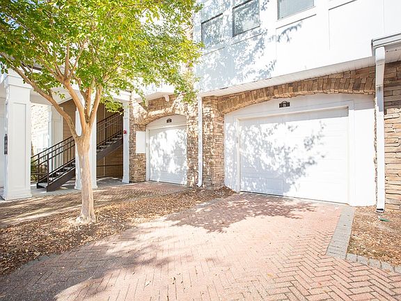 3rd image of 2801 Chancellorsville Dr APT 535