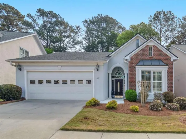 319 Lewisburg Dr, McDonough, GA 30253