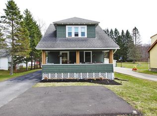 1798 N Davis Rd, East Aurora, NY 14052