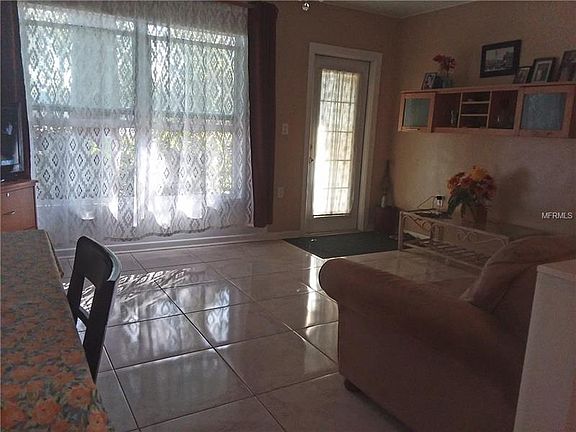 3rd image of 5926 Albert Pl