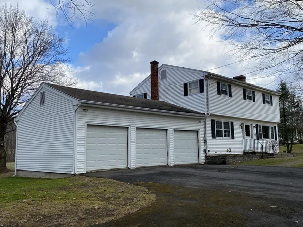 408 Hut Hill Road, Bridgewater, CT 06752