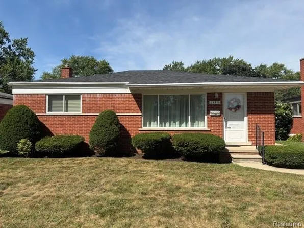 29515 Milton Ave, Madison Heights, MI 48071