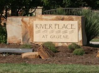 123 Entre Rios Blvd, New Braunfels, TX 78132