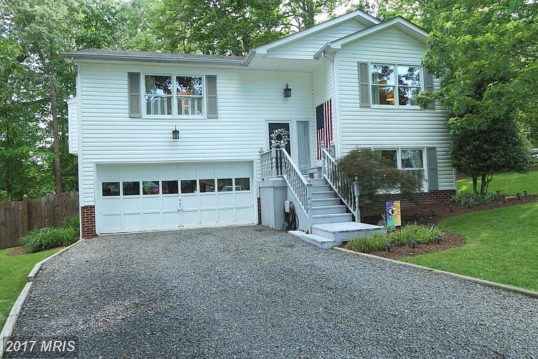 1st image of 6818 Teal Ct