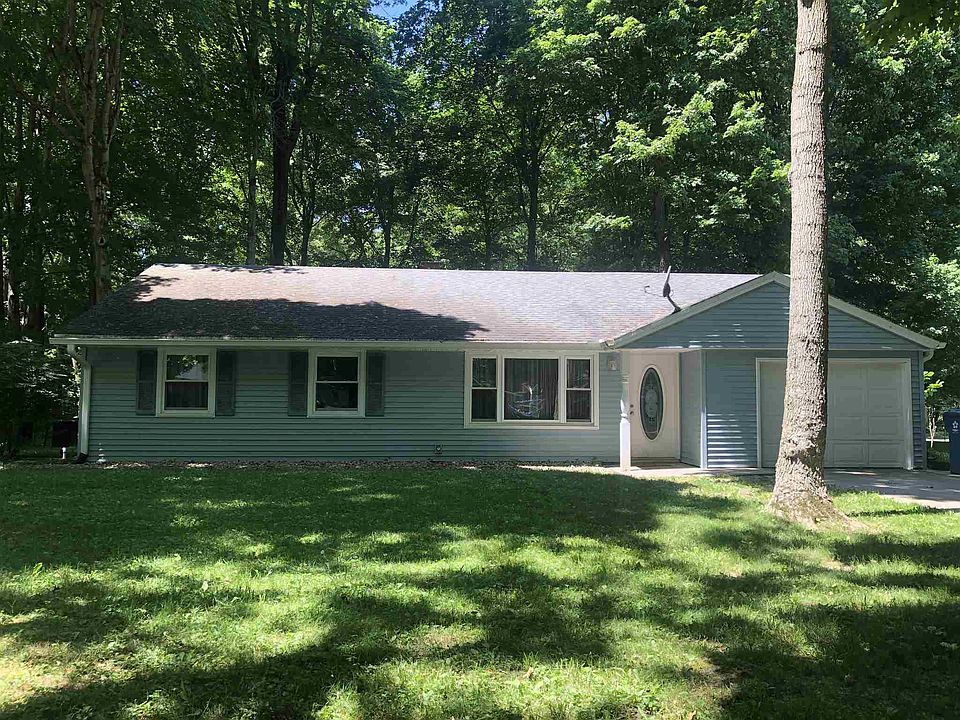 1st image of 917 Manorwood Dr