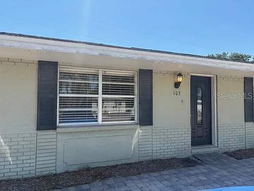 105 Sunshine Blvd Photo 1
