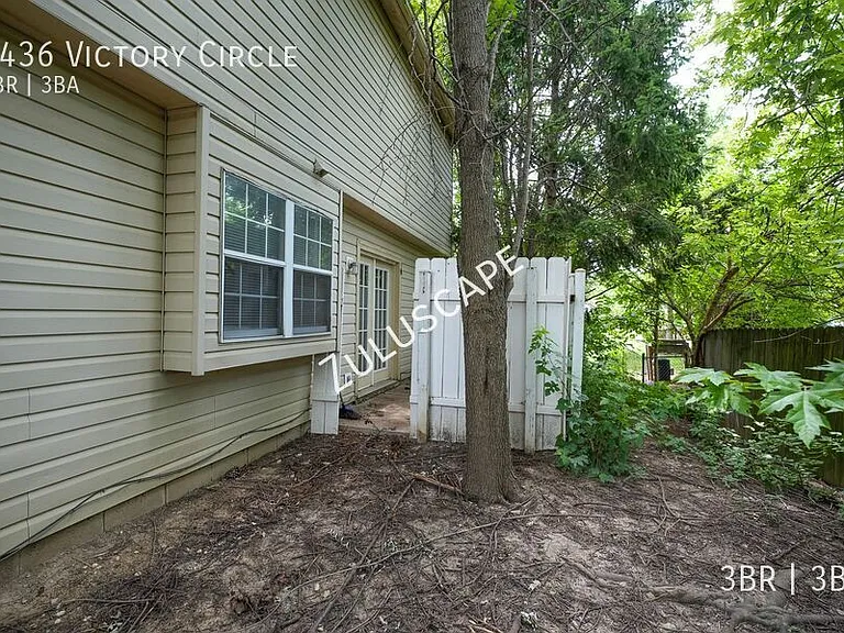 4436 Victory Cir — Photo 23