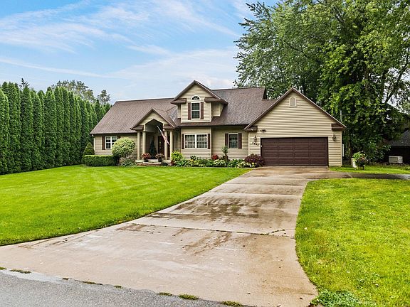 3rd image of 6444 E Harbor Dr