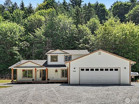 2nd image of 17826 214th Avenue Ct E