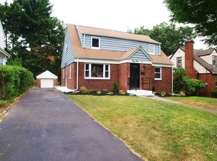 59 Westervelt Pl, Teaneck, NJ 07666