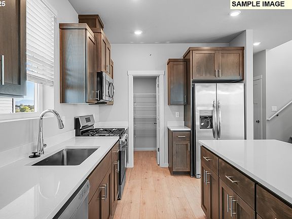 6th image of this home