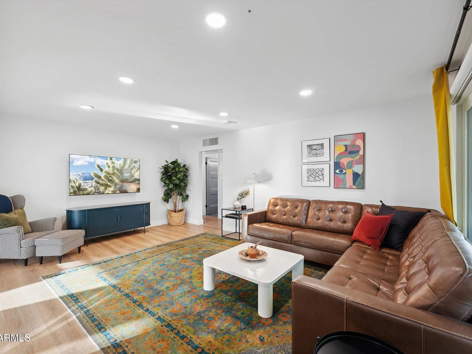 4 bed, 3.0 bath, 2553 sqft, $6,500 — Photo 1