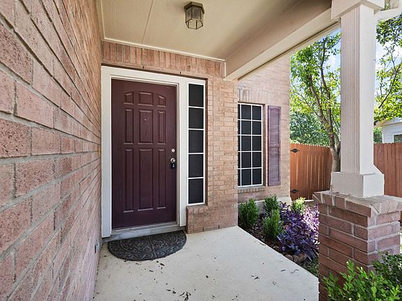 5th image of 10106 Roseangel Ln