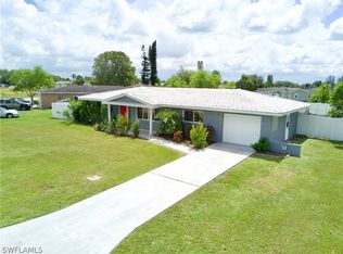1437 Alwynne Dr, Lehigh Acres, FL 33936