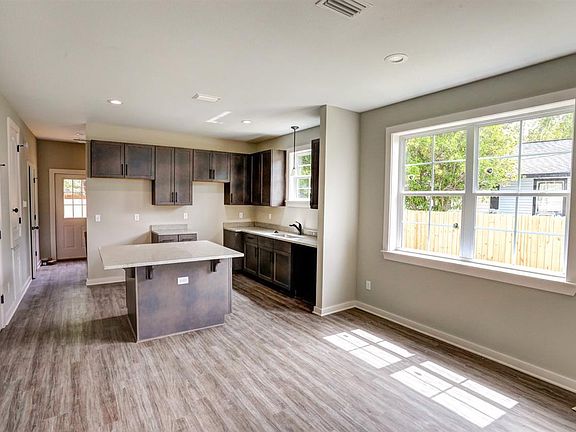 2nd image of 1208 W Gregory