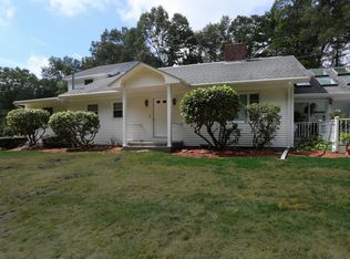 61 Maynard Rd, Sudbury, MA 01776