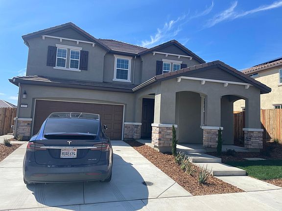 2nd image of 3219 Owl Creek Way