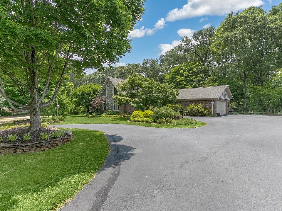 1114 Hudson Rd, Greer, SC 29650 Zillow