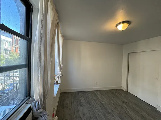 Rented by Pear NYC LLC | media 15