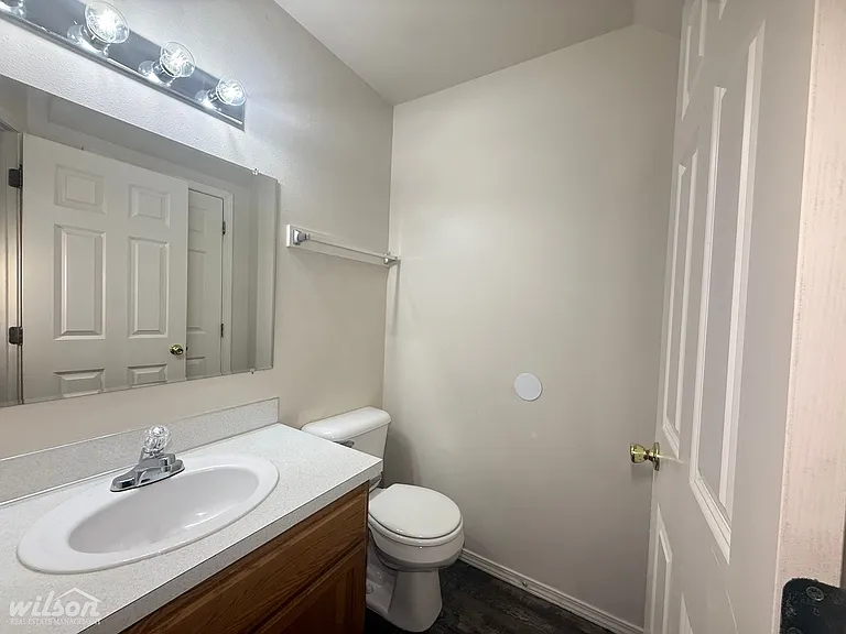 1103 Browne Ave — Photo 11