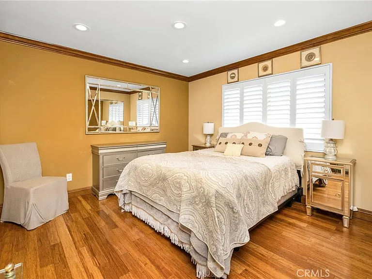 401 Holmwood Dr — Photo 14